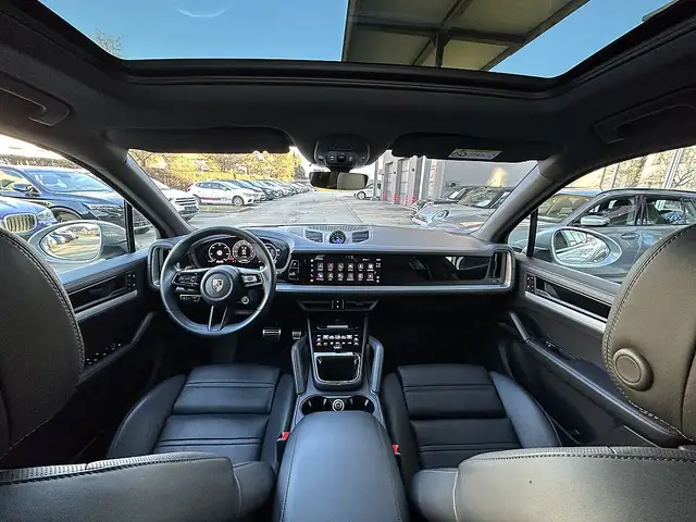 Porsche Cayenne III S E-Hybrid Aut. / AHK / Pano / PDCC / Head ... Ansicht 18