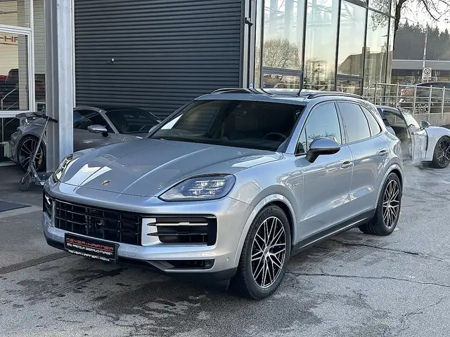 Porsche Cayenne III S E-Hybrid Aut. / AHK / Pano / PDCC / Head ... Ansicht 1