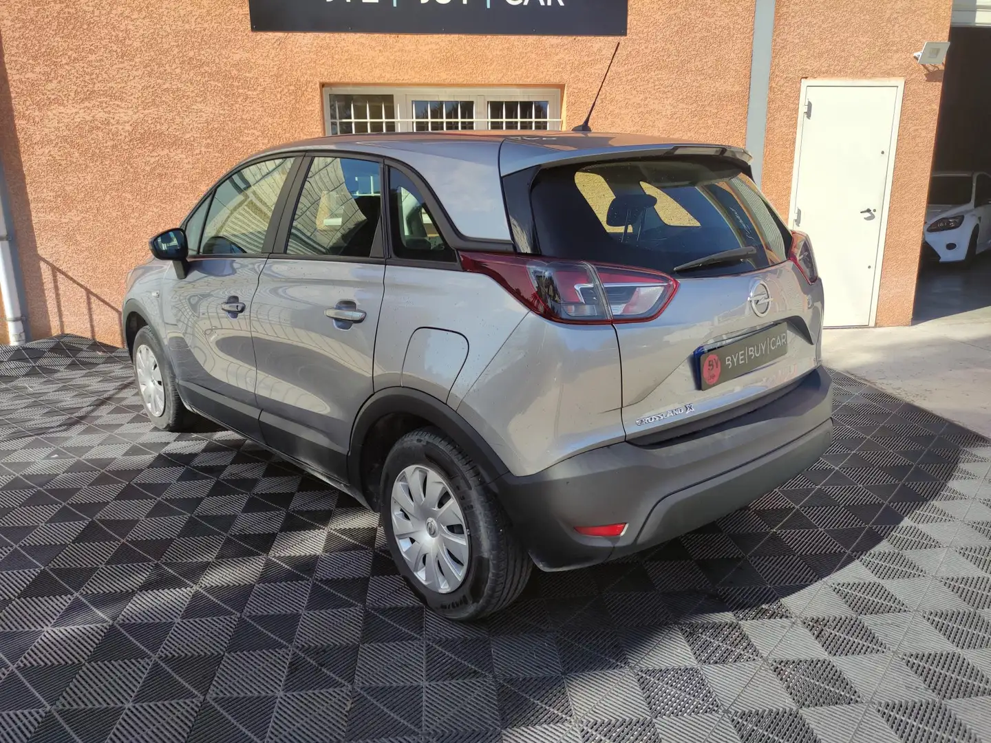 Opel Crossland OPEL CROSSLAND X 1.2 85 cv garantie 12 mois Grigio - 2