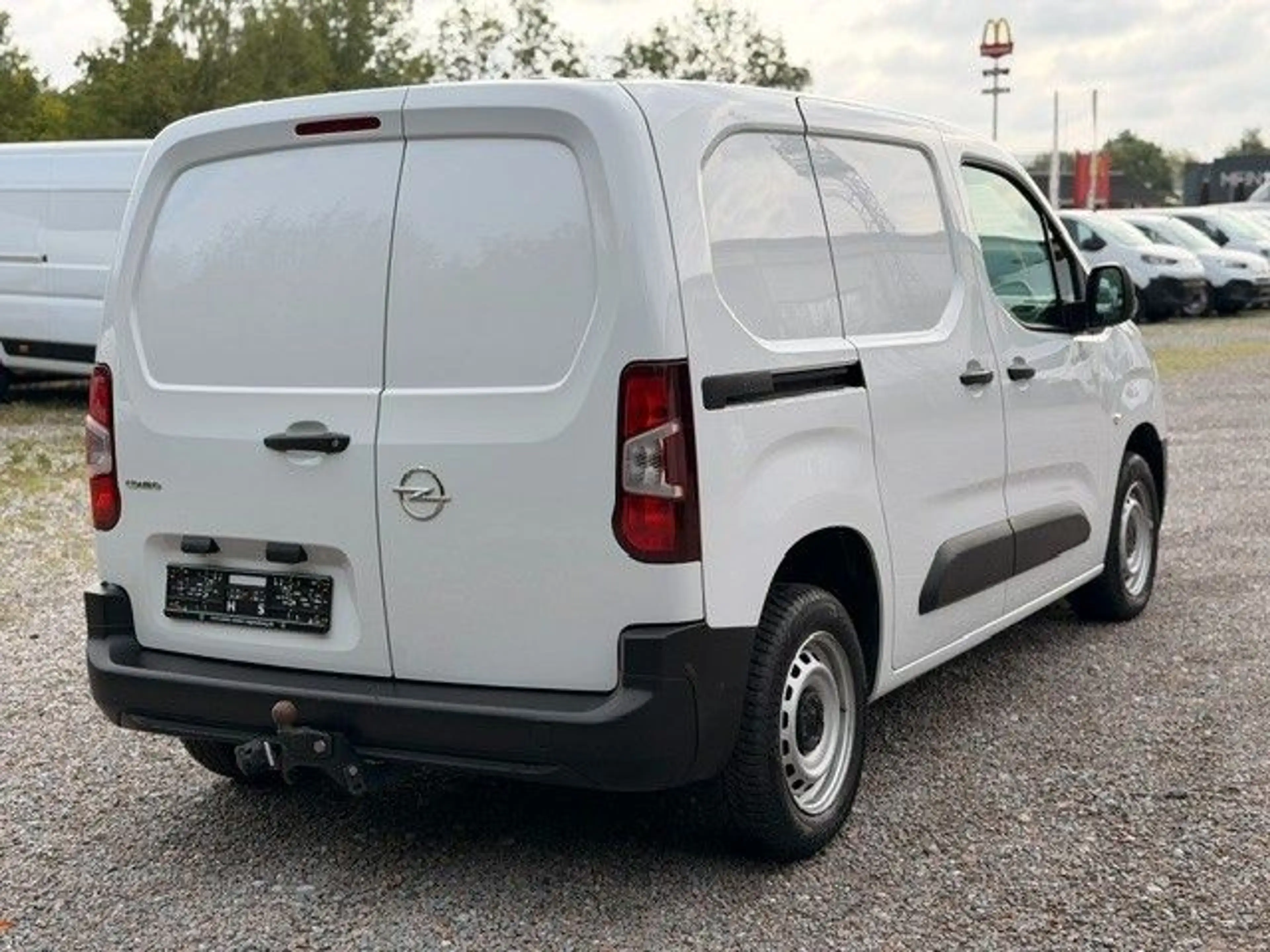 Opel Combo 1,5 KLIMA, AHK,Tempomat — photo 5
