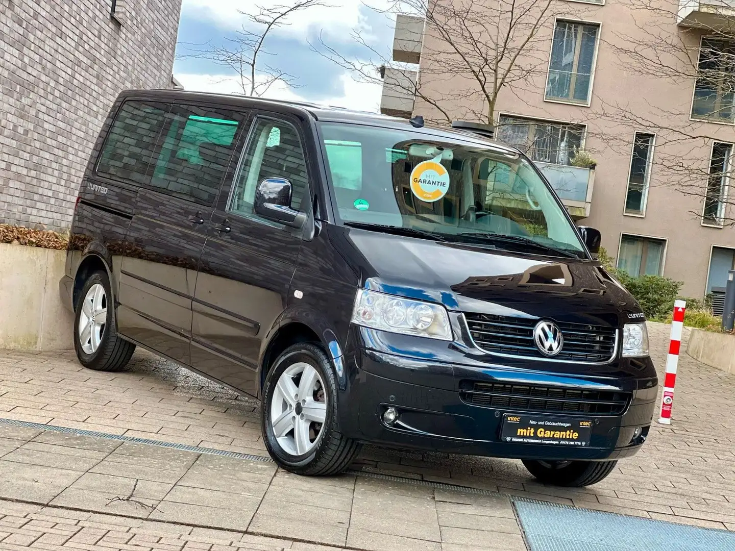 Volkswagen T5 Multivan United Highline|Leder|StandHzg|Tisch Schwarz - 2