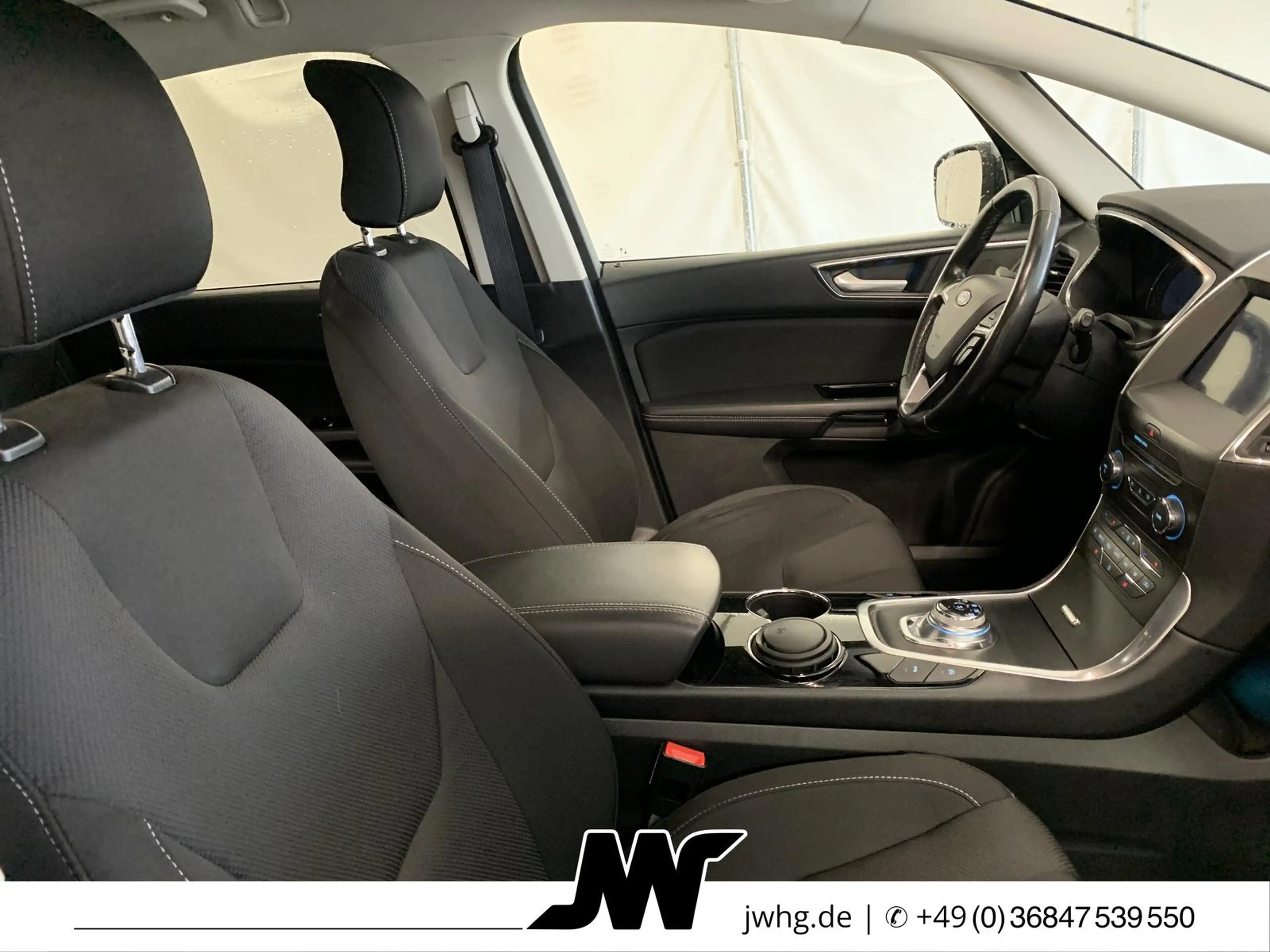 Ford S-Max TITANIUM LED+/KAMERA/SYNC3/LENKRADHEIZUNG — photo 4