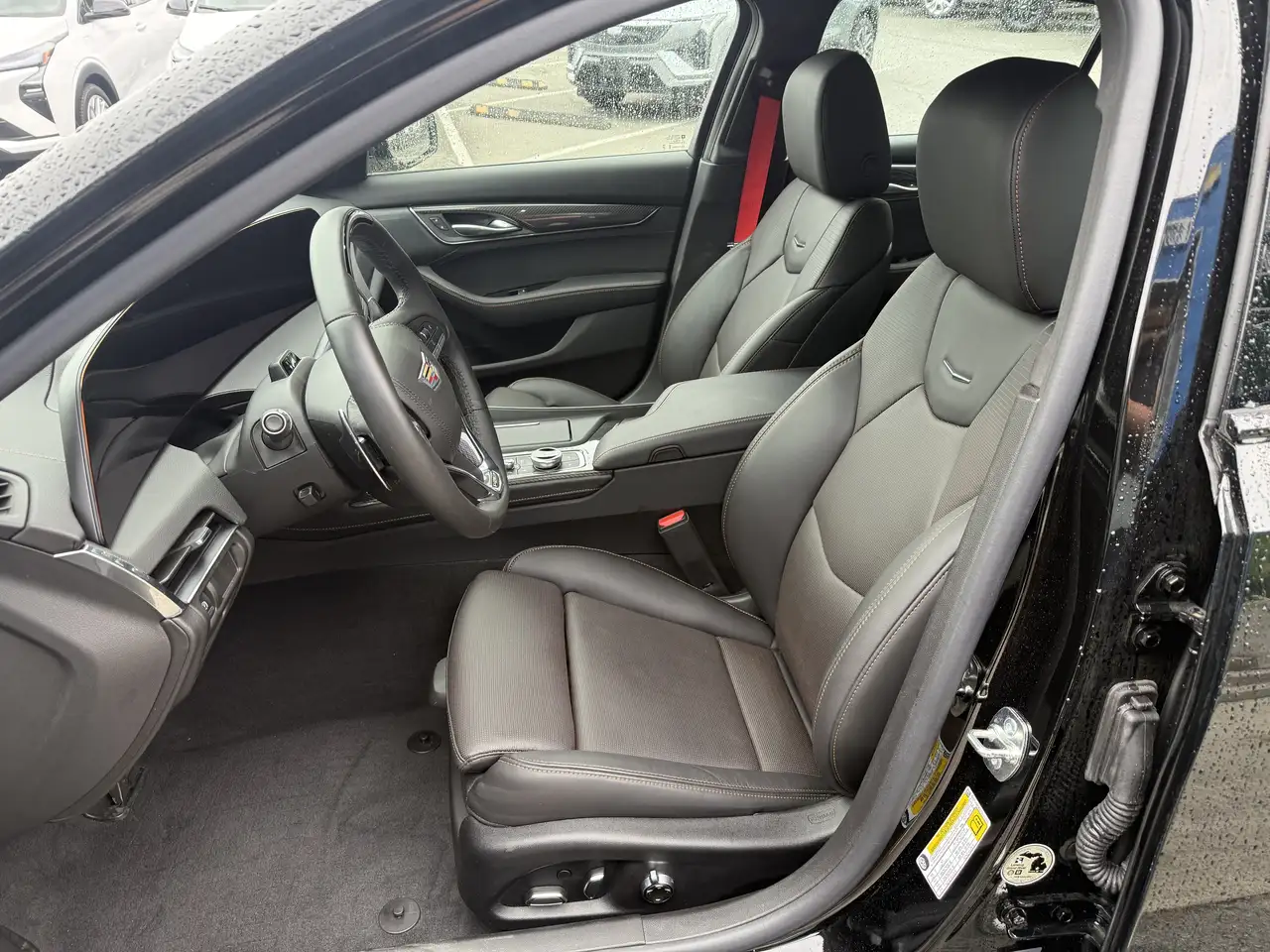 Cadillac CT5-V photo Cadillac CT5-V