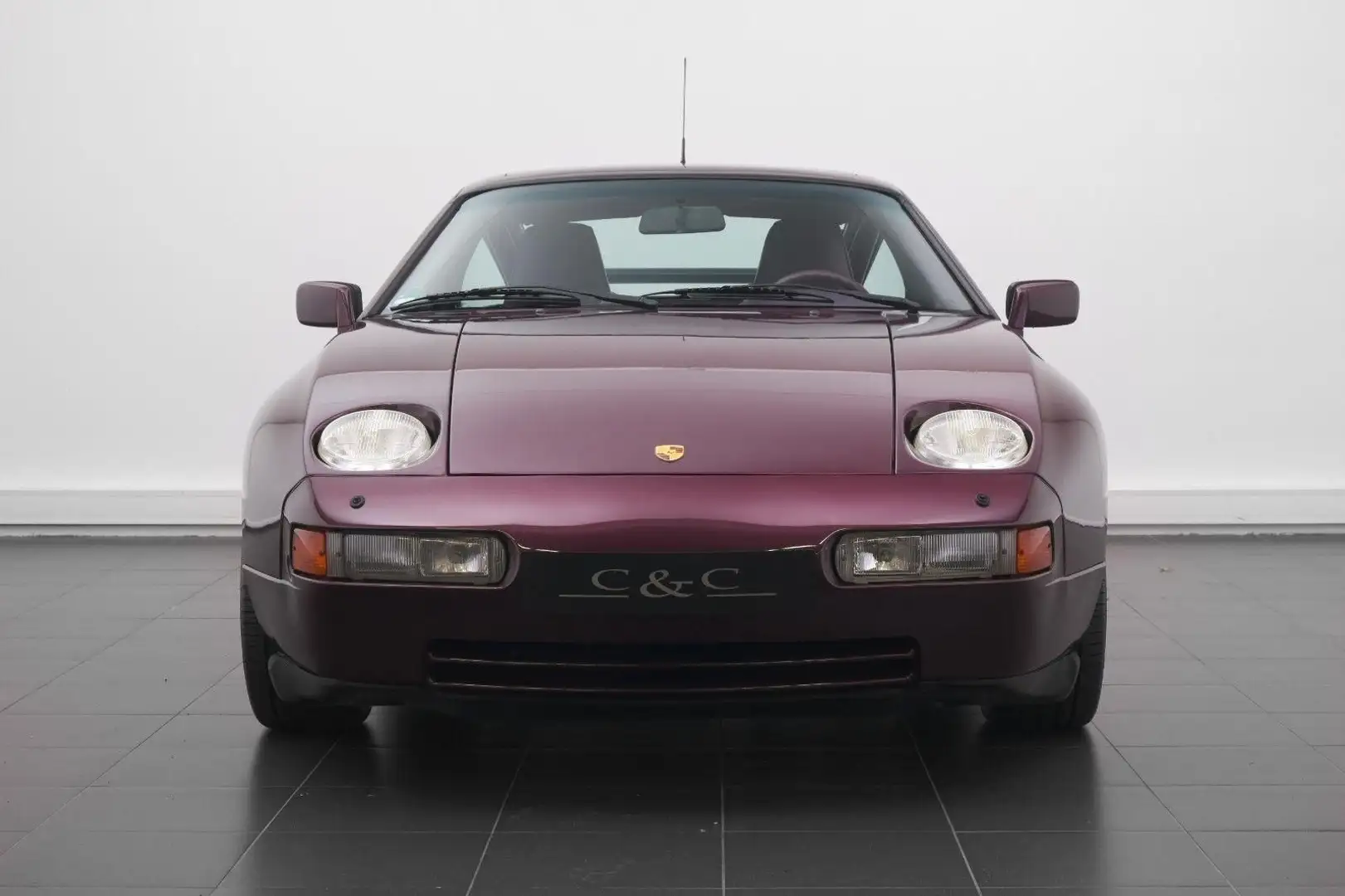 Porsche 928 GT/GTS Karosserie ab Werk/Einzelstück/Sonder Lilla - 2