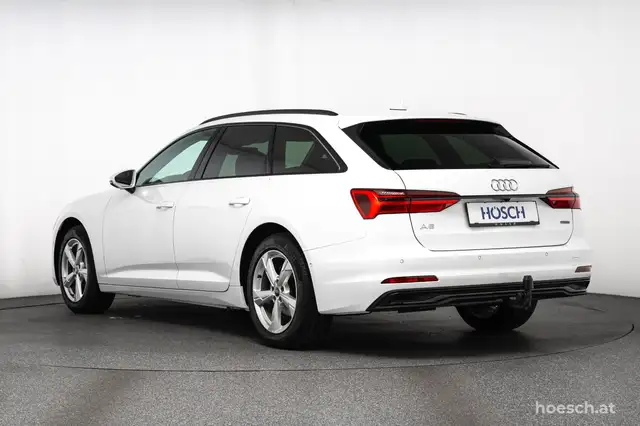 Audi A6 view 4