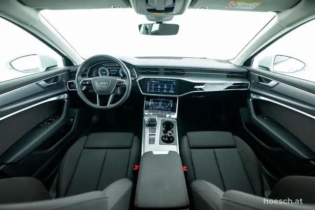 Audi A6 view 5