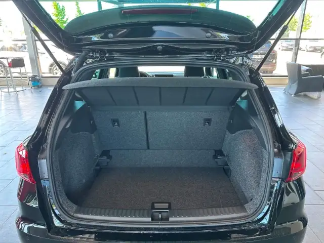Seat Arona view 9