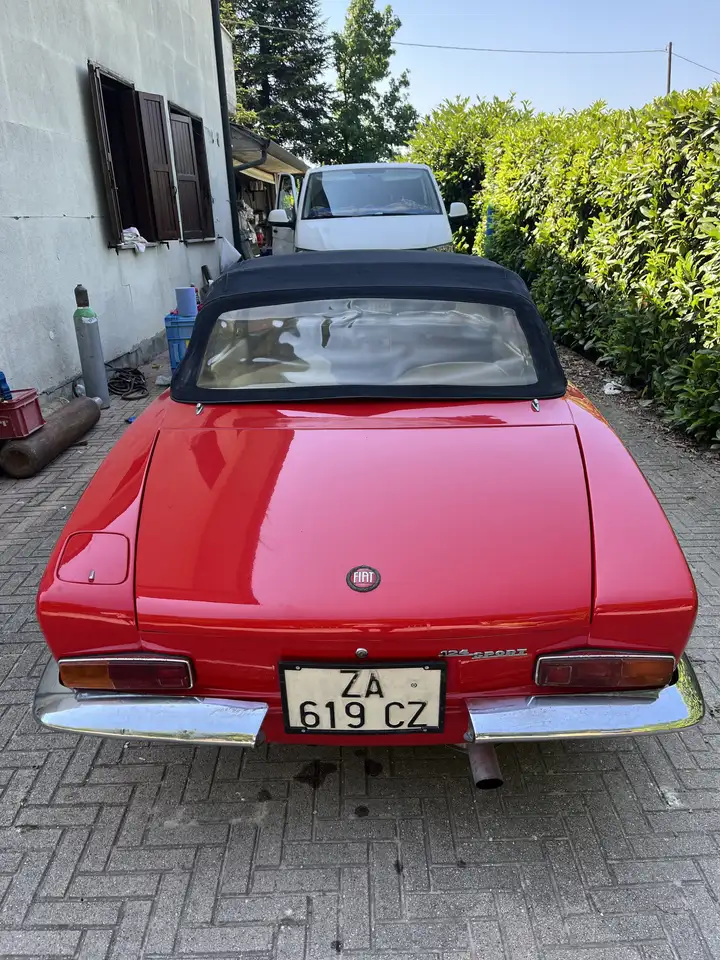 Fiat 124 Spider, foto 4