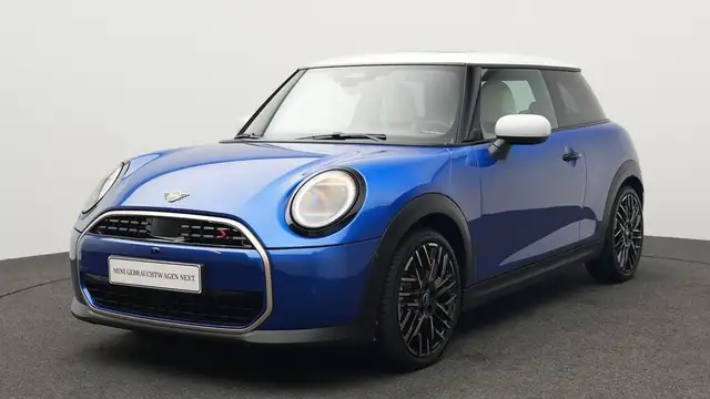 MINI Cooper S Favoured Trim