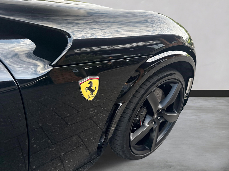 Ferrari Purosangue *Embleme*HiFi*PDC*Klima*Leder* — photo 11