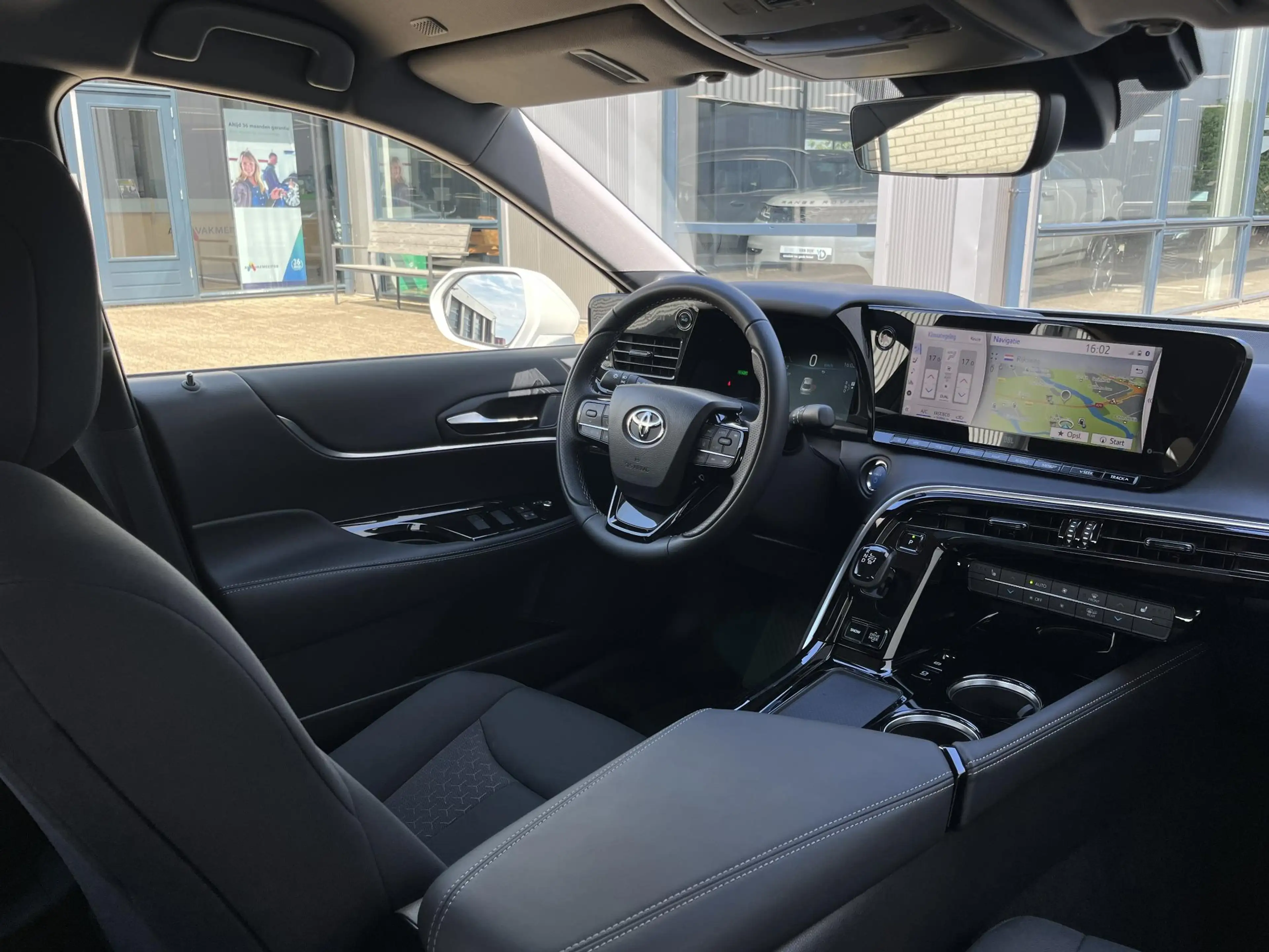 Toyota Mirai Dynamic | Nieuwe auto! | /Adapt.Cruise/Carplay/Ele — photo 38