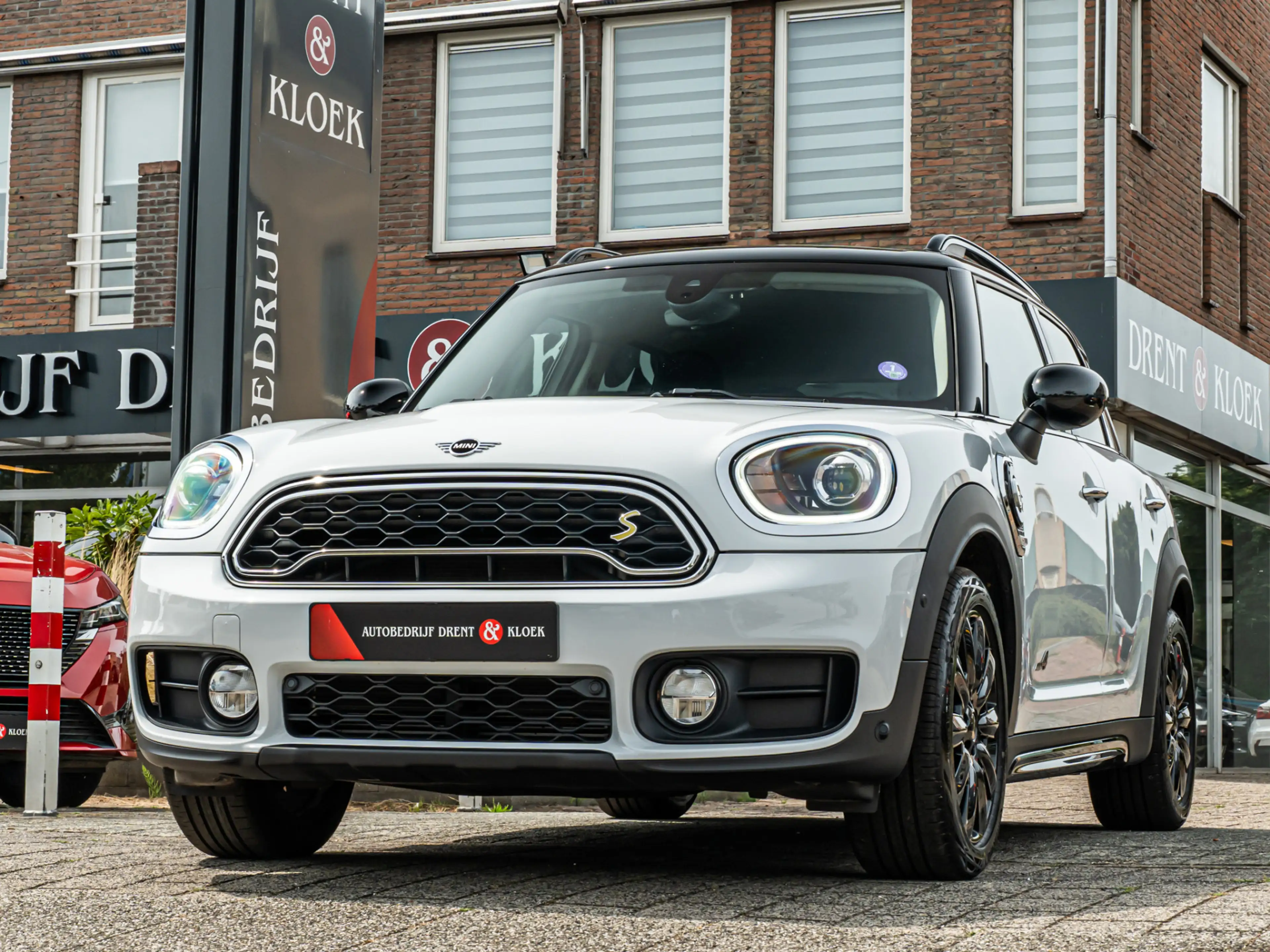 MINI Cooper SE Countryman 1.5 ALL4 Chili 18 INCH LED ADAP CRUISE STOELVERW — photo 21