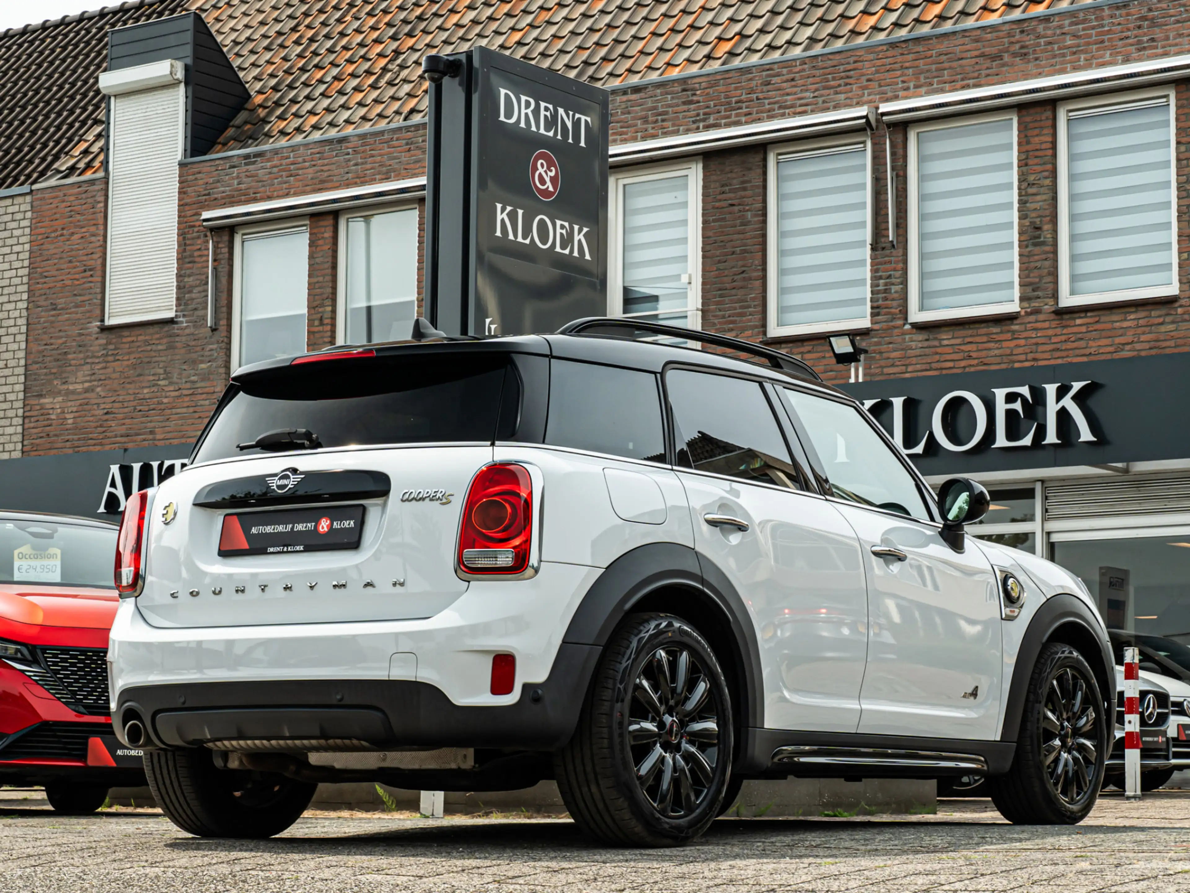 MINI Cooper SE Countryman 1.5 ALL4 Chili 18 INCH LED ADAP CRUISE STOELVERW — photo 3