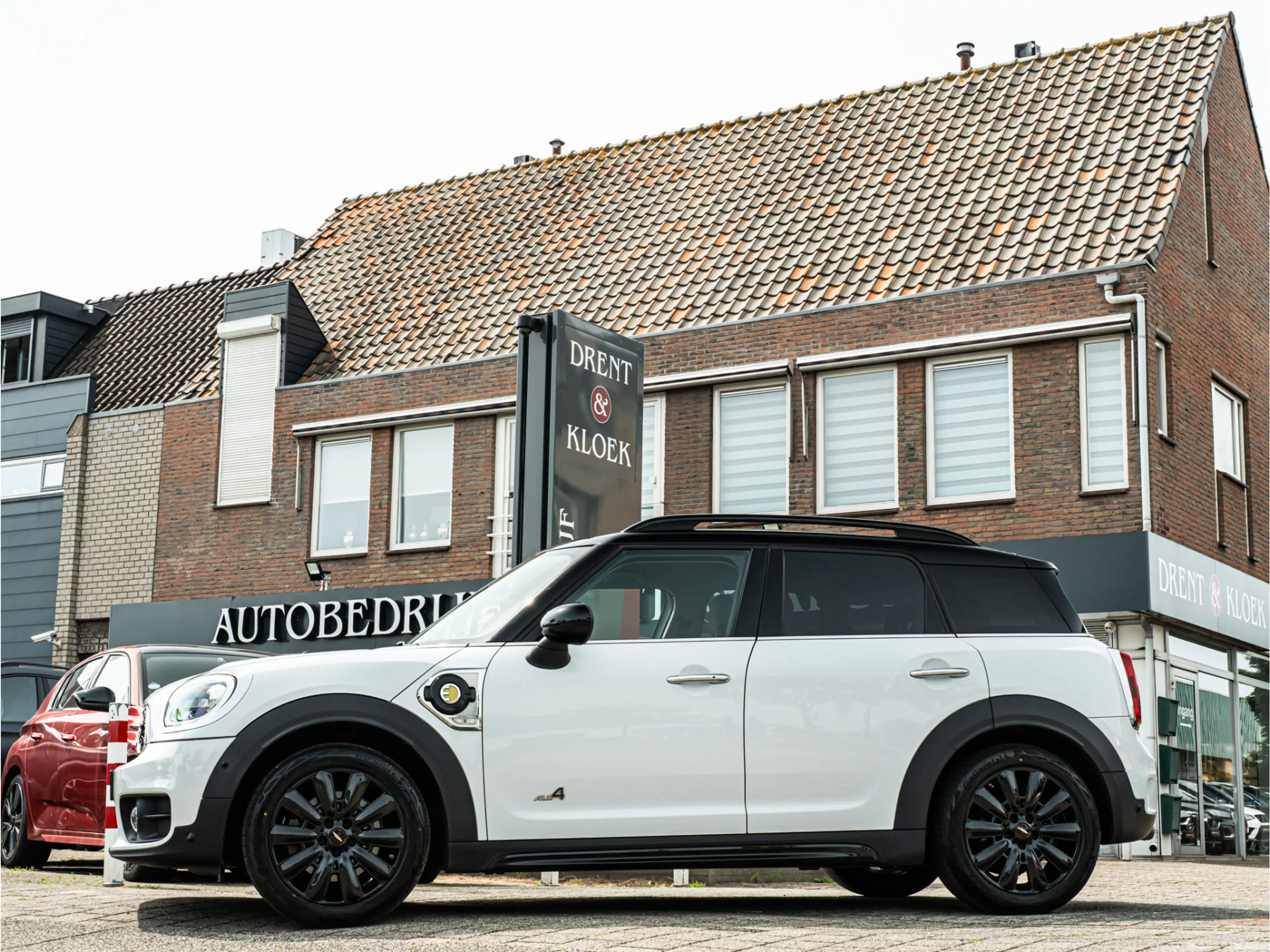 MINI Cooper SE Countryman 1.5 ALL4 Chili 18 INCH LED ADAP CRUISE STOELVERW — photo 19