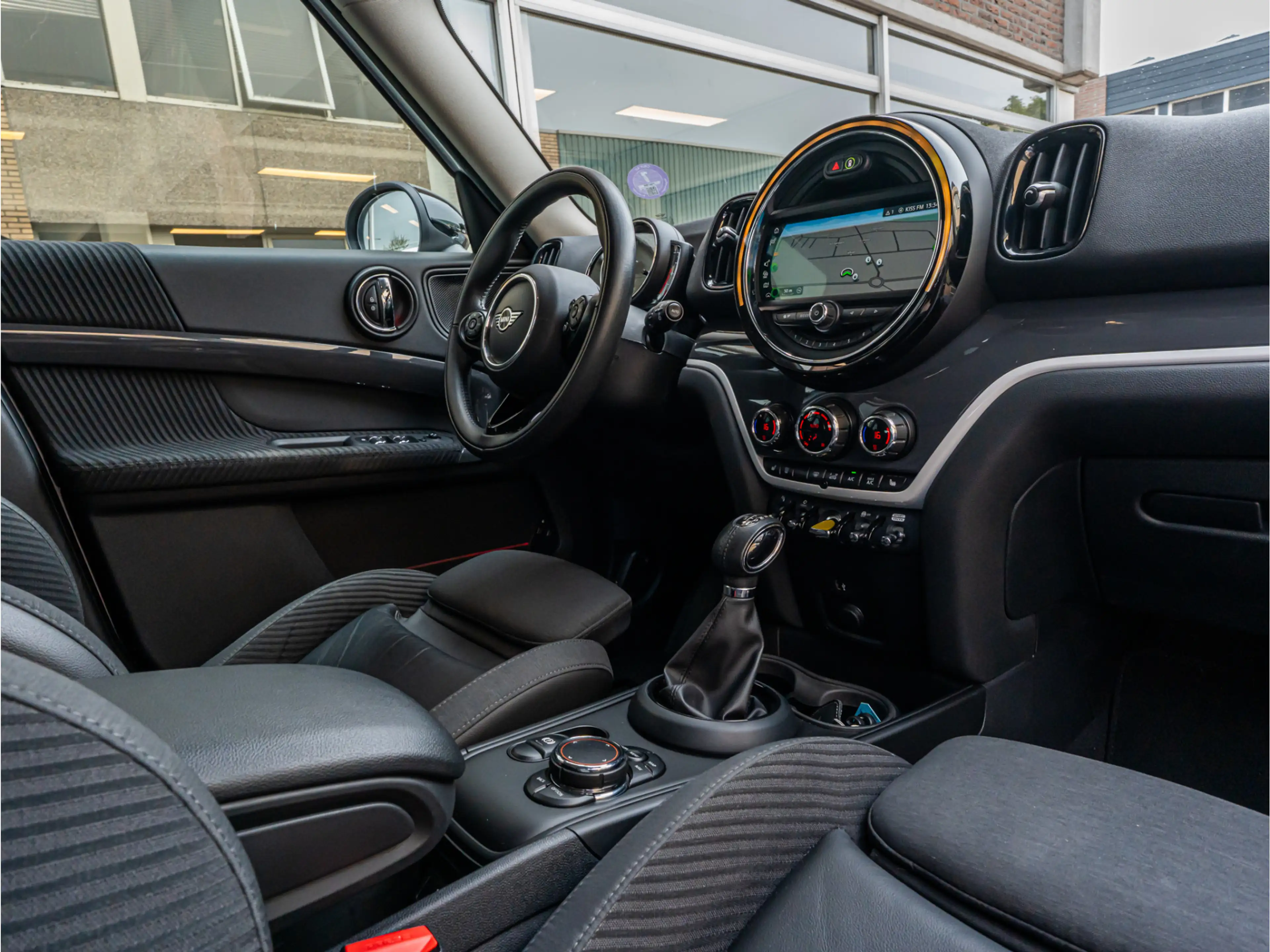 MINI Cooper SE Countryman 1.5 ALL4 Chili 18 INCH LED ADAP CRUISE STOELVERW — photo 20