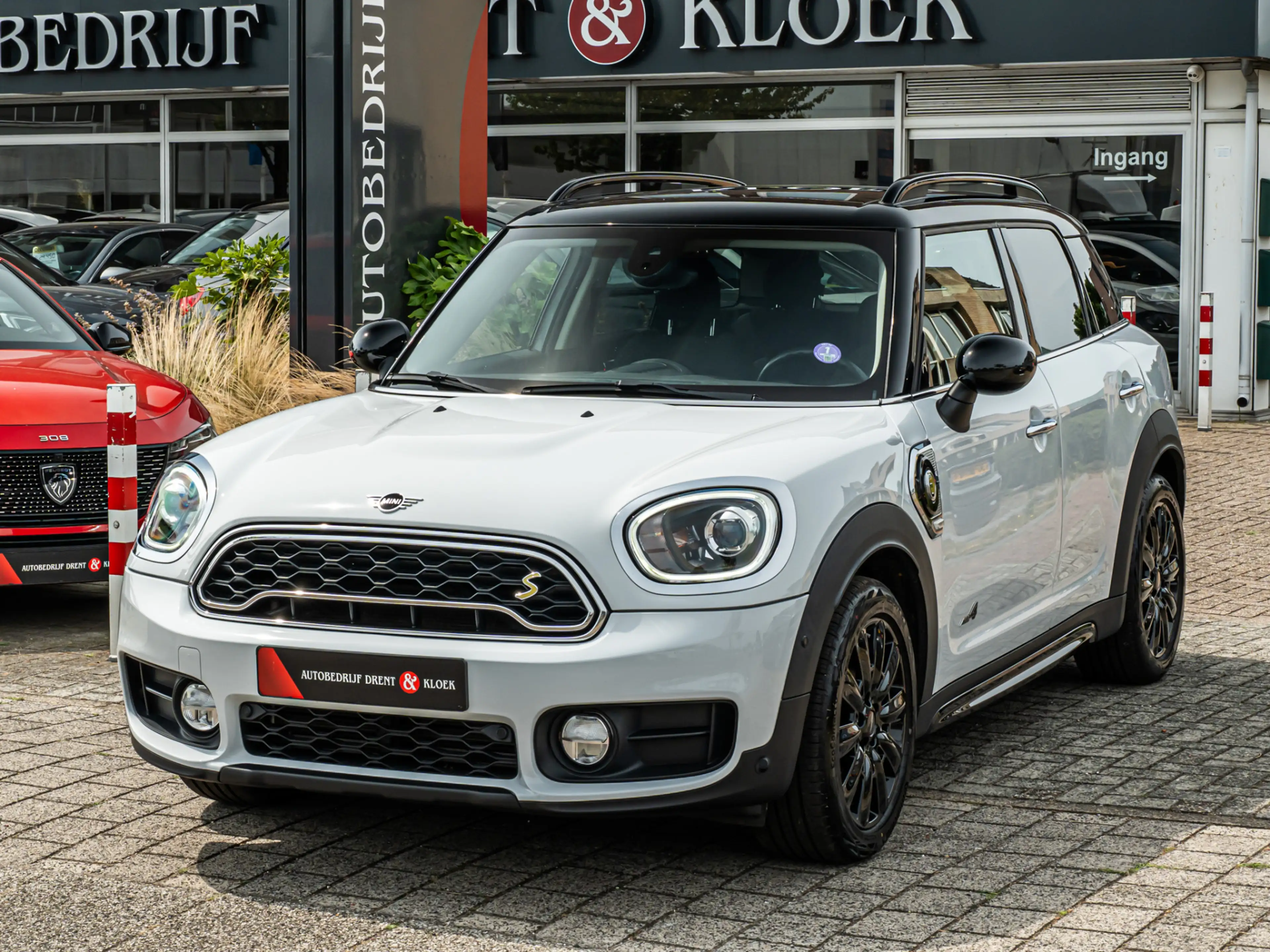 MINI Cooper SE Countryman 1.5 ALL4 Chili 18 INCH LED ADAP CRUISE STOELVERW — photo 35