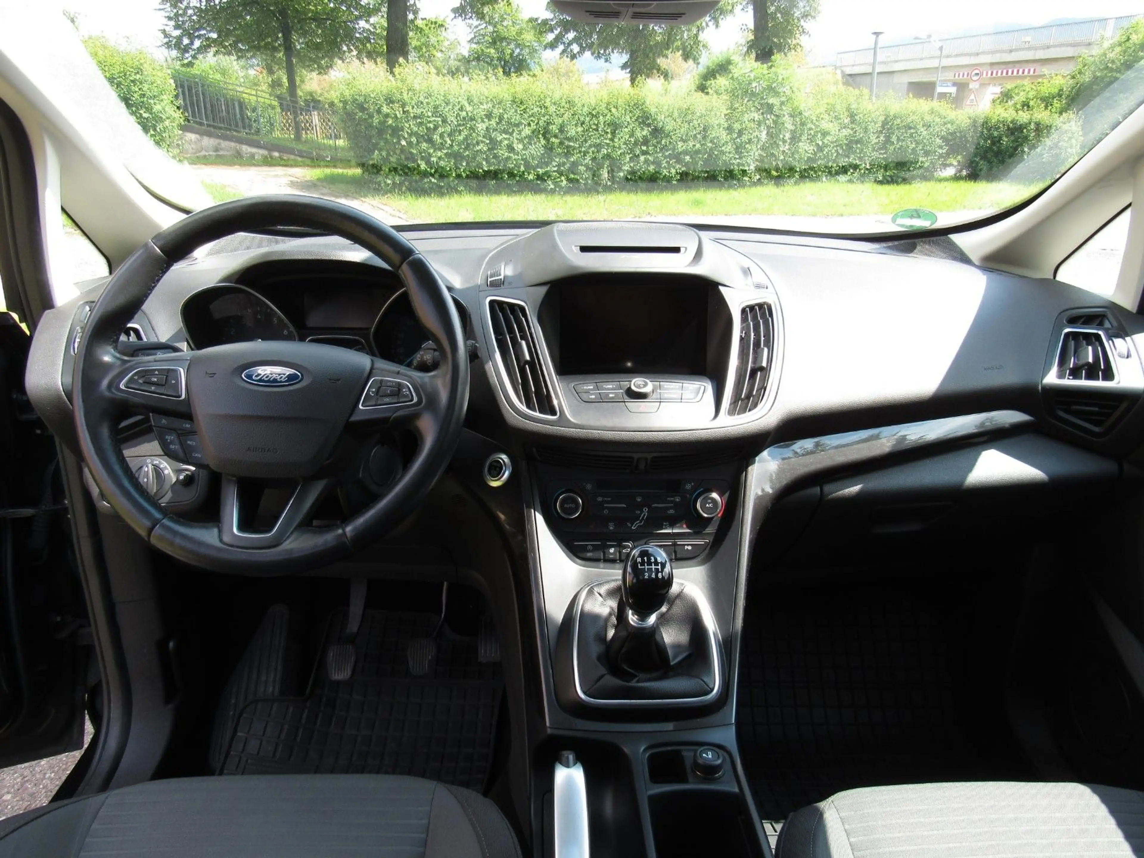 Ford Grand C-Max Titanium*Pano*Navi*7 Sitze*Keyless* — photo 11
