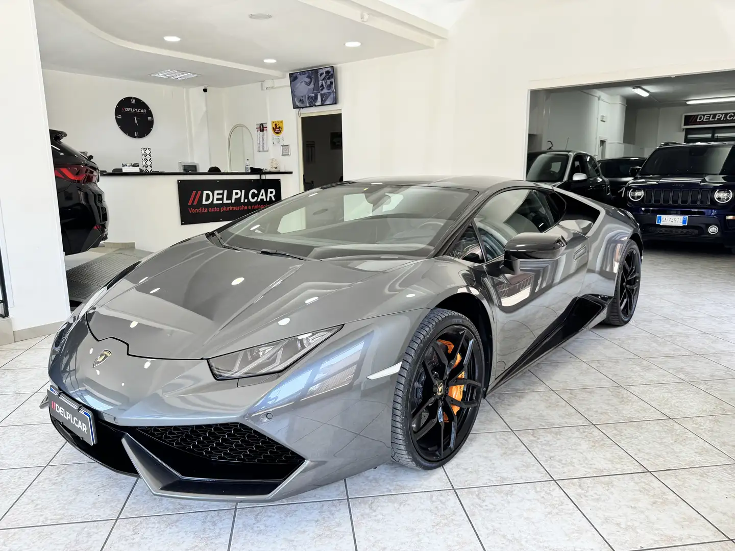 Lamborghini Huracán Huracan Coupe 5.2 Avio 610 awd Grijs - 2