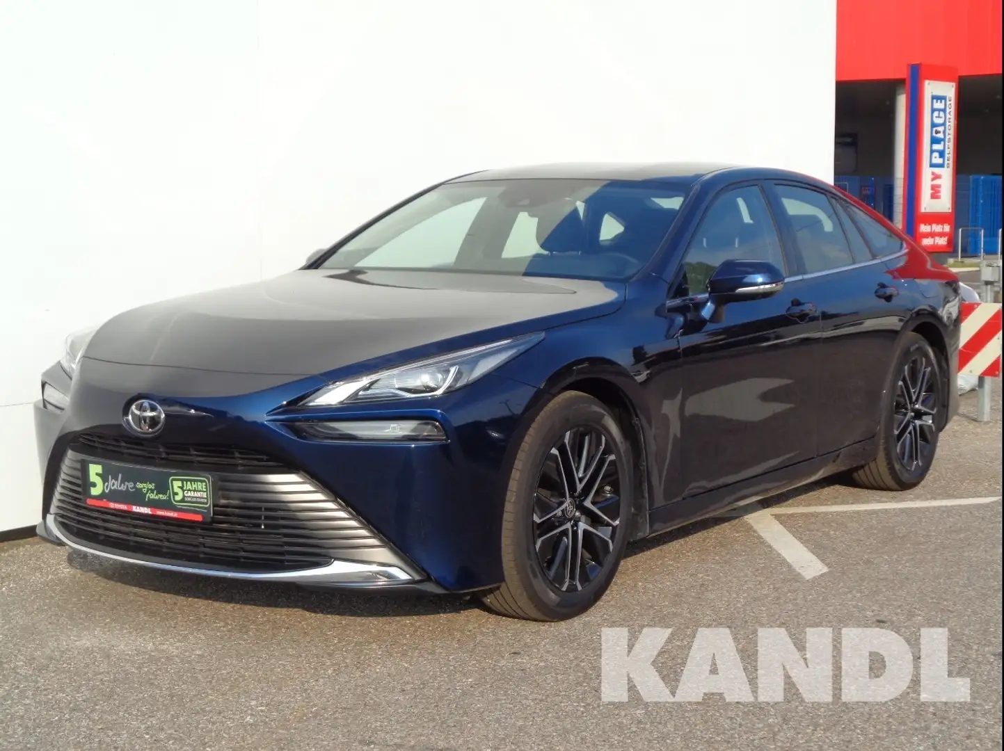 Toyota Mirai Brennstoffzelle 1.24kWh Blau - 1