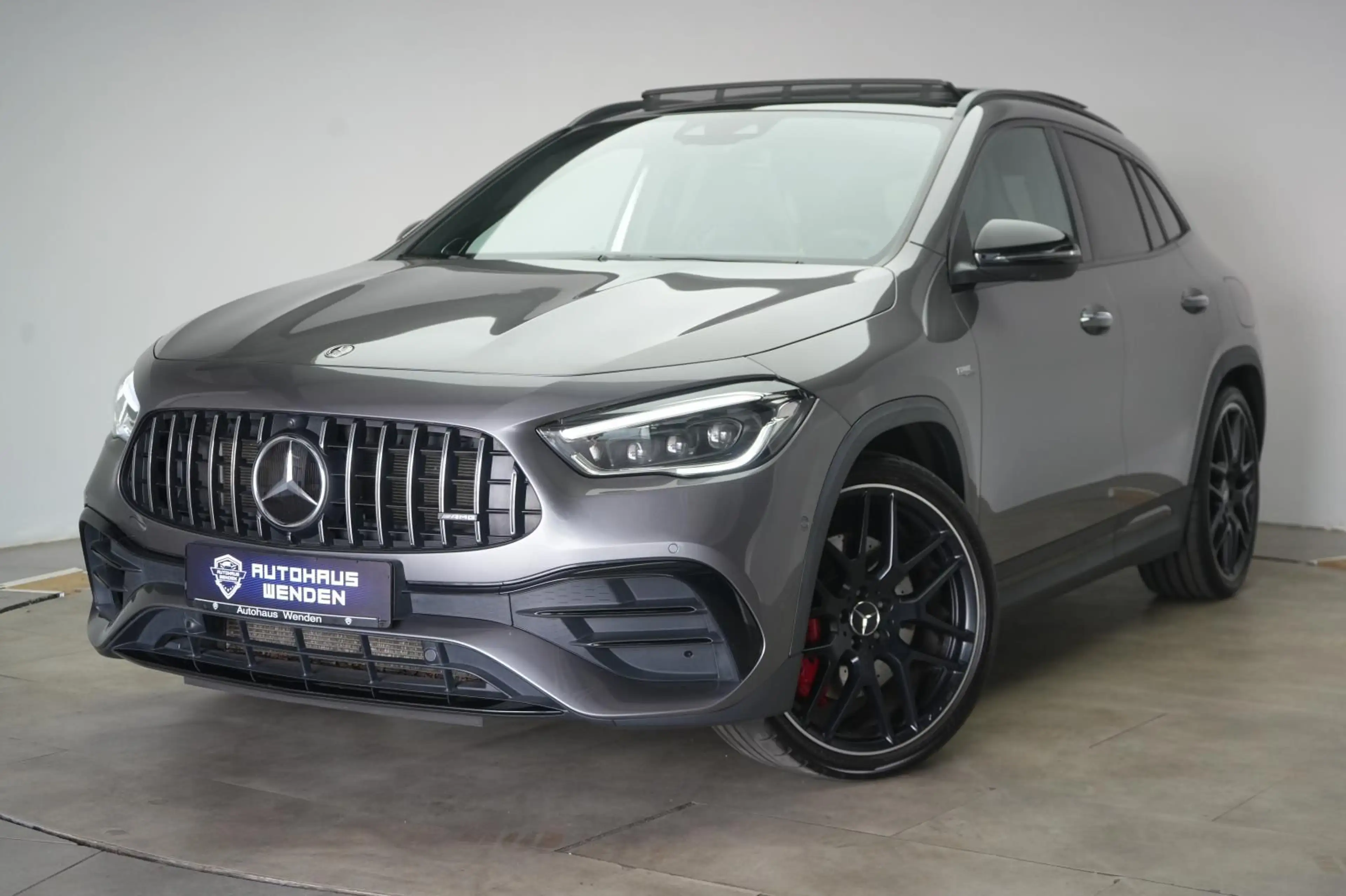 Mercedes-Benz GLA 45 AMG S 4Matic+ Speedshift DCT 8G Perf.sitz — photo 3