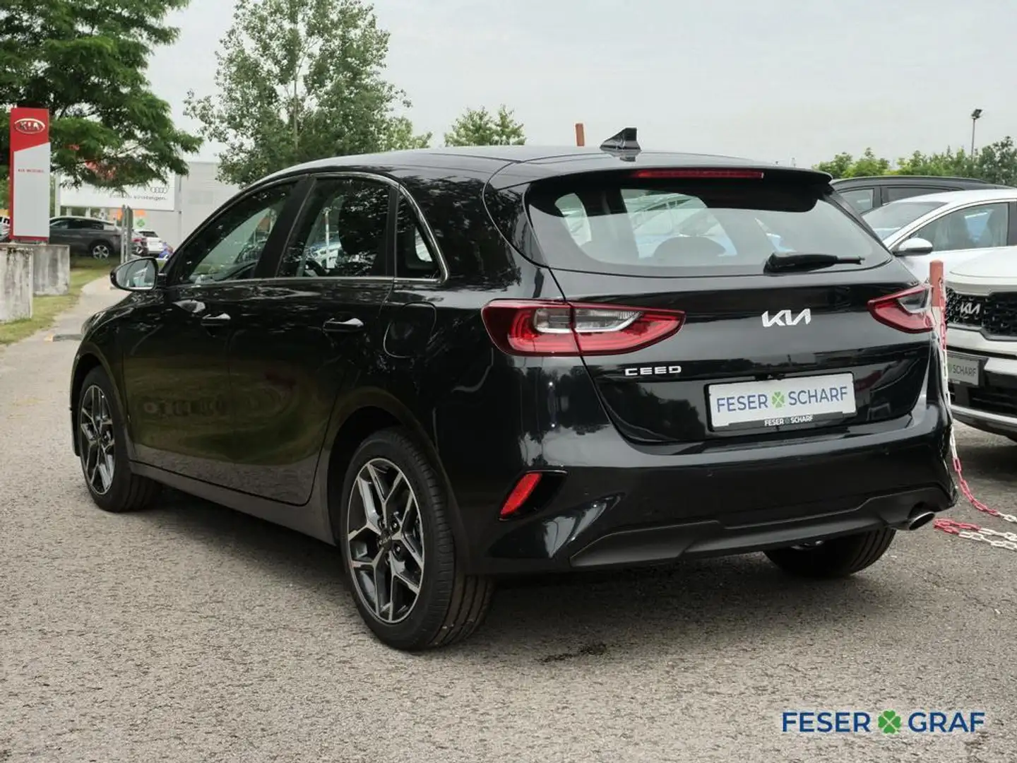 Kia Ceed / cee'd 1.5T DCT7 SPIRIT TECHNIK NAVI KAMERA UVM. Negro - 2