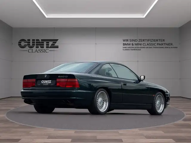 BMW 8 Series view 5