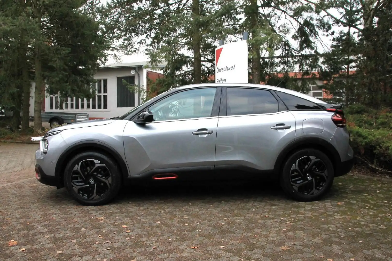 Citroen C4 Shine Grau - 2