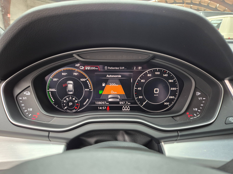 Audi Q5 @ SERVICARS DIRECT - AUDI Q5 PHEV 50 TFSi e Quattro Sport - S tronic - Full S-Line - Garantie 12 mois — photo 11