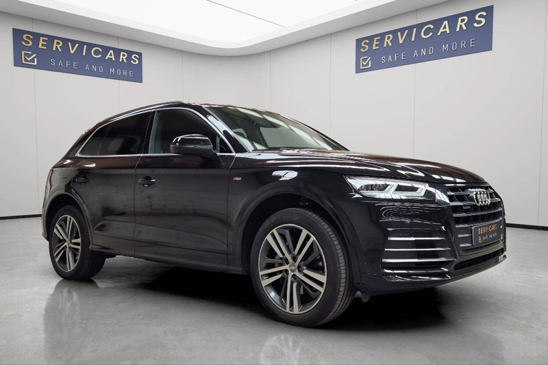 Audi Q5 @ SERVICARS DIRECT - AUDI Q5 PHEV 50 TFSi e Quattro Sport - S tronic - Full S-Line - Garantie 12 mois — photo 3