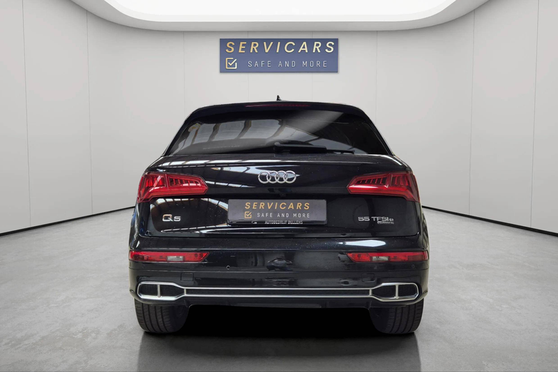 Audi Q5 @ SERVICARS DIRECT - AUDI Q5 PHEV 50 TFSi e Quattro Sport - S tronic - Full S-Line - Garantie 12 mois — photo 5