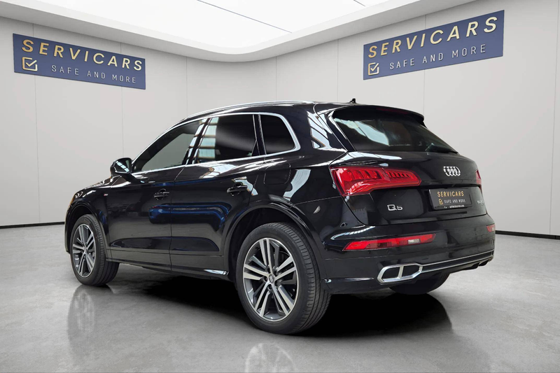 Audi Q5 @ SERVICARS DIRECT - AUDI Q5 PHEV 50 TFSi e Quattro Sport - S tronic - Full S-Line - Garantie 12 mois — photo 6