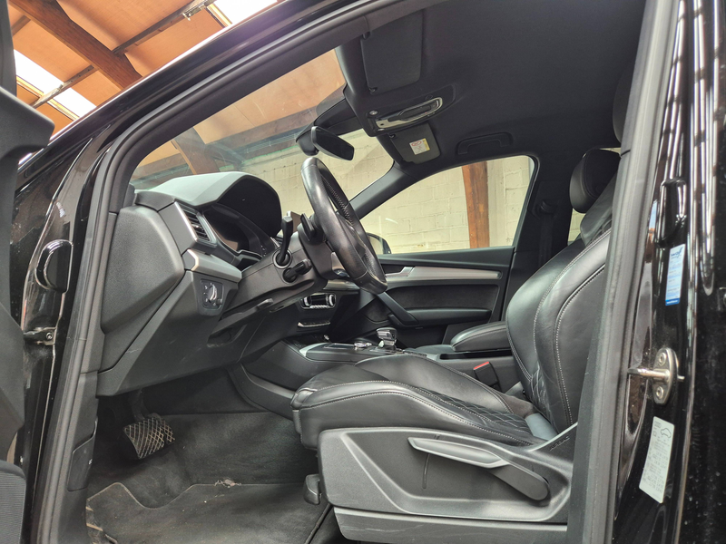 Audi Q5 @ SERVICARS DIRECT - AUDI Q5 PHEV 50 TFSi e Quattro Sport - S tronic - Full S-Line - Garantie 12 mois — photo 9