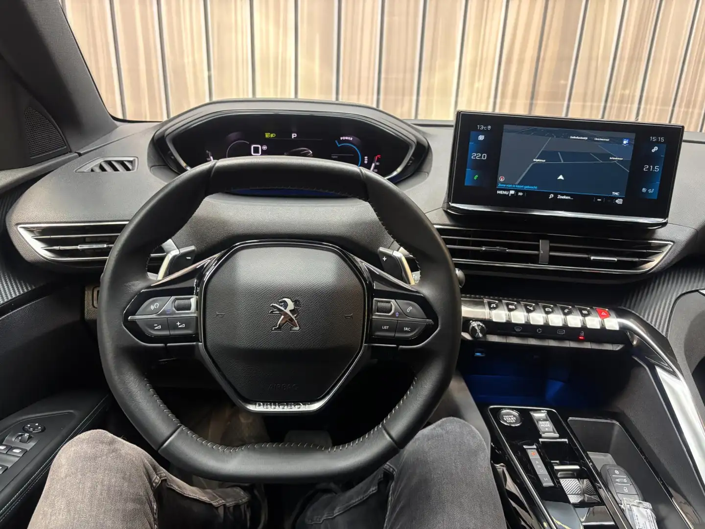 Peugeot 5008 1.2 Hybrid|7P|ACC|Carplay|360CAM Zwart - 2