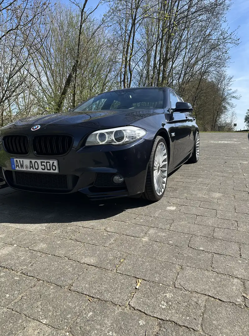 BMW 525 525 d Schwarz - 1
