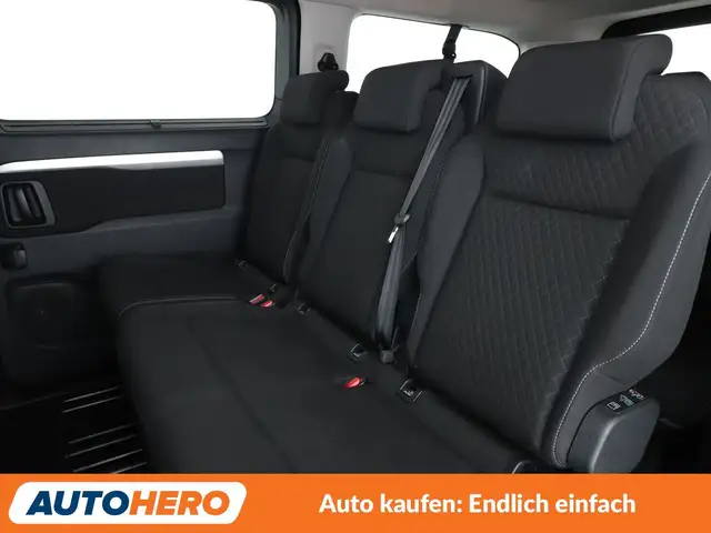 Opel Zafira Life view 14