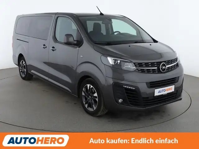 Opel Zafira Life view 8