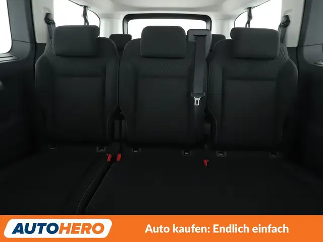 Opel Zafira Life view 15
