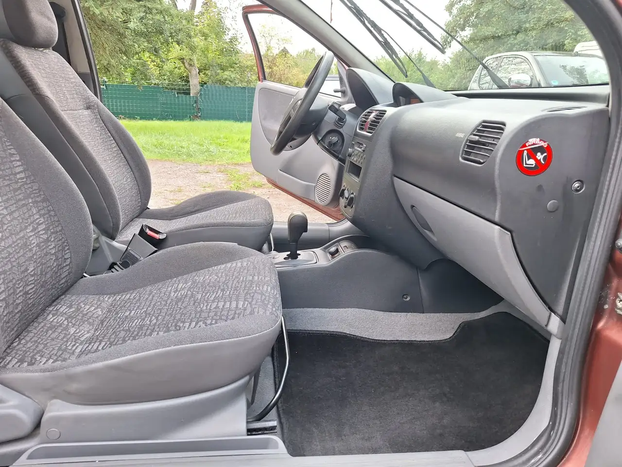 Opel Corsa 1.2 Twinport Van Easytronic, foto 9