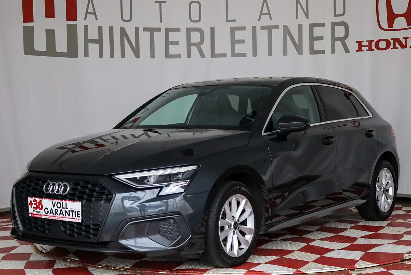 Audi A3 SB 30 TDI intense / LED / NAVI / ACC / VIRTUAL ... Grau - 1