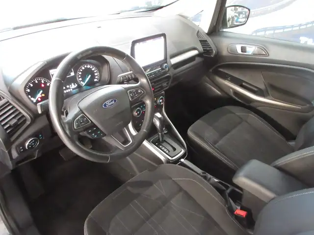 Ford Ecosport view 6