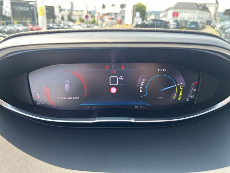 Peugeot 5008 Allure Pack Mild-Hybrid 136 e-DSC6 7-Sitzer — photo 15