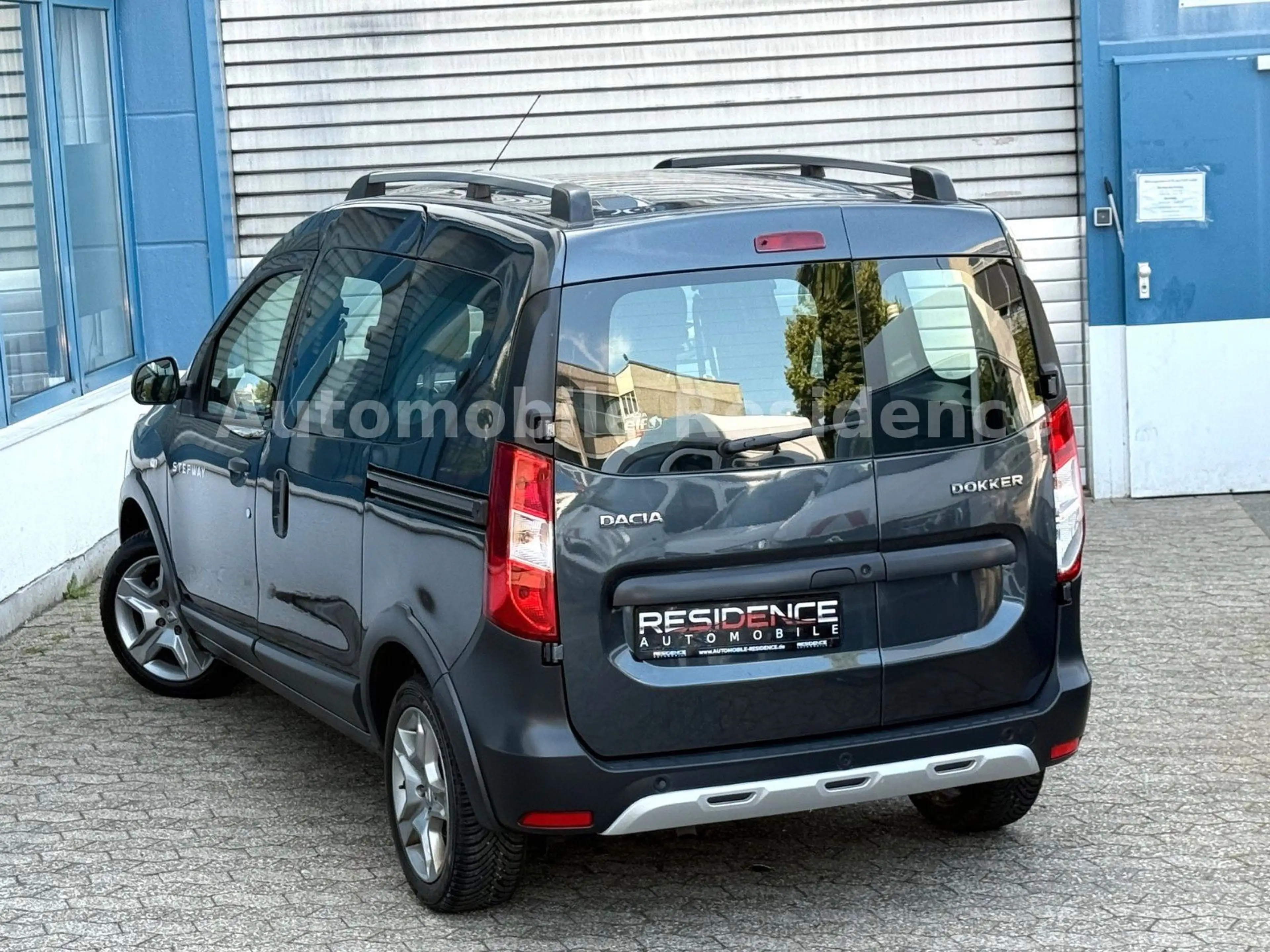 Dacia Dokker Stepway 1.6*TEMP*KLIMA*NAVI*PDC*MFL*RFK*1 — photo 3