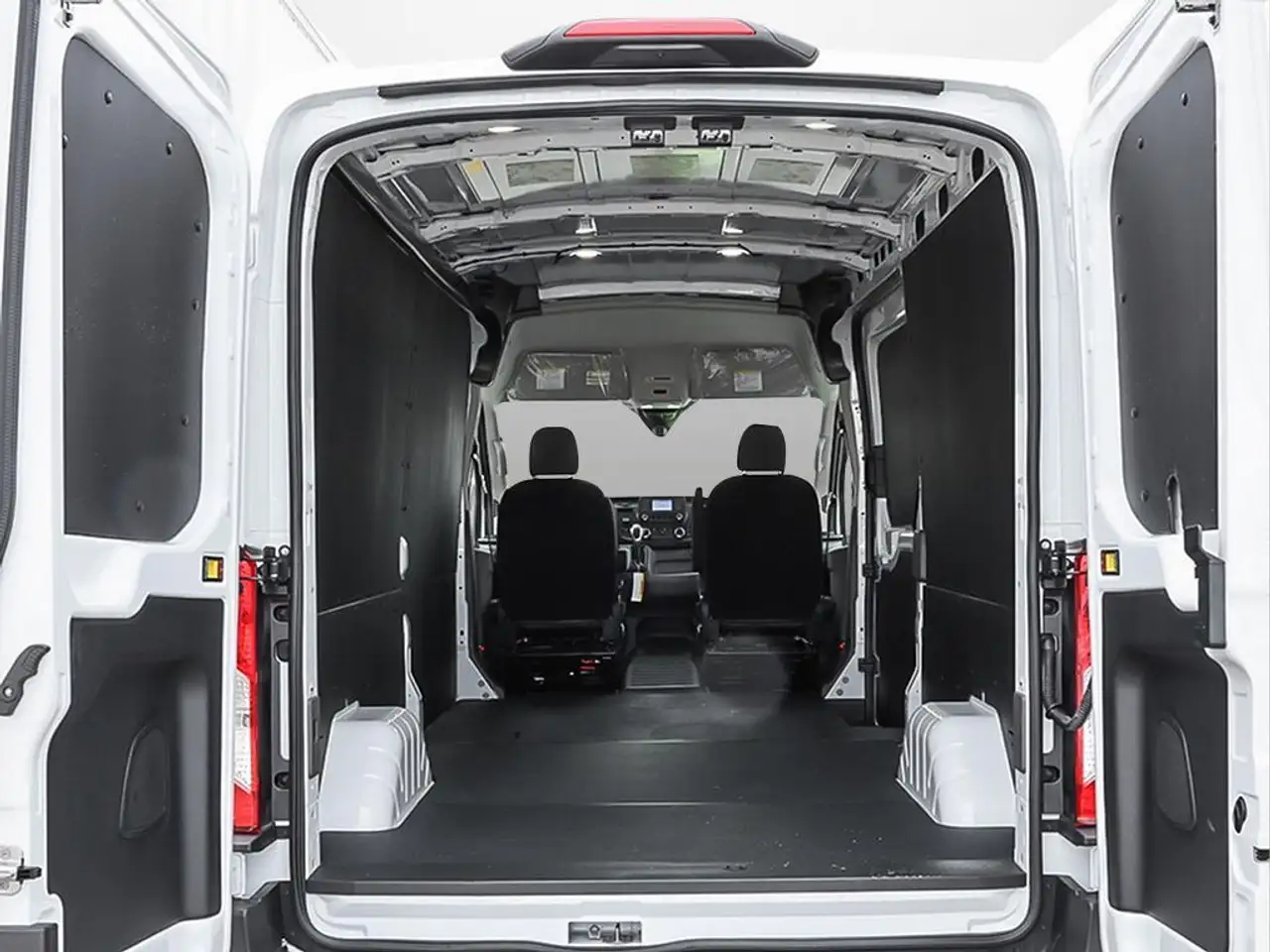 Ford Transit photo Ford Transit