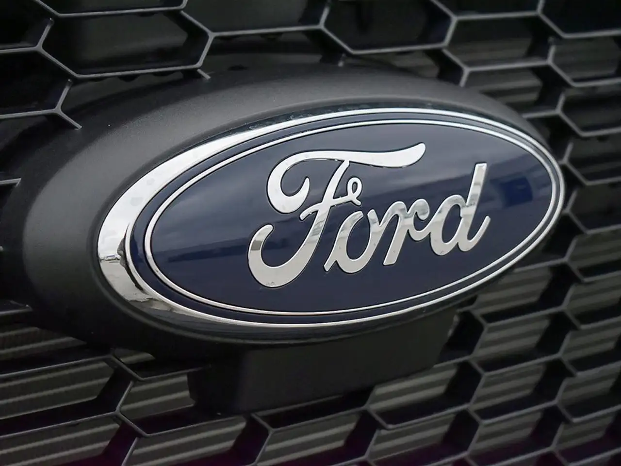 Ford Transit photo Ford Transit