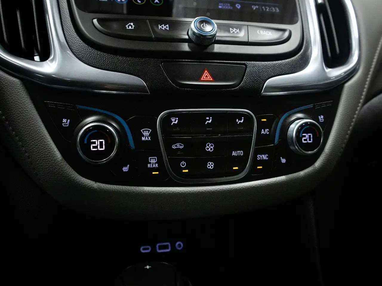 Chevrolet Equinox снимка Chevrolet Equinox