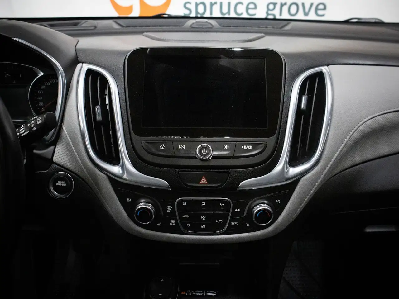 Chevrolet Equinox снимка Chevrolet Equinox