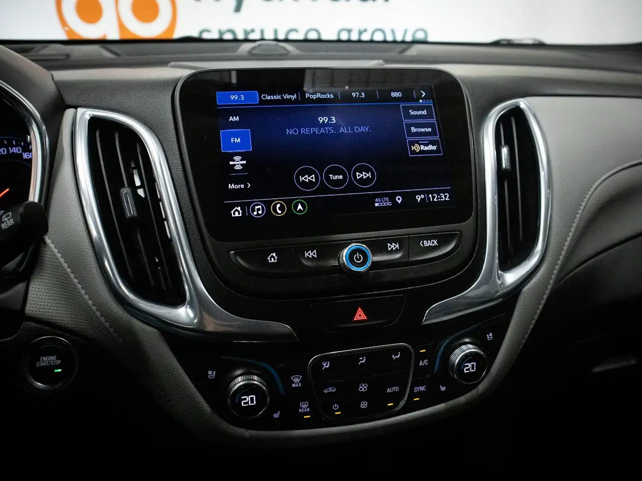 Chevrolet Equinox снимка Chevrolet Equinox