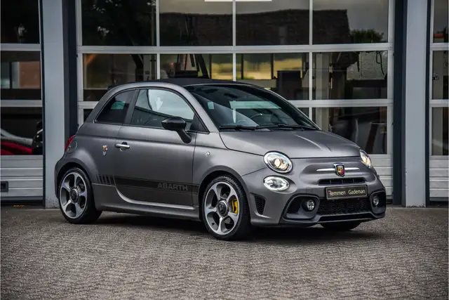 Fiat 500C Abarth 1.4 T-Jet Turismo 70th Anniversary