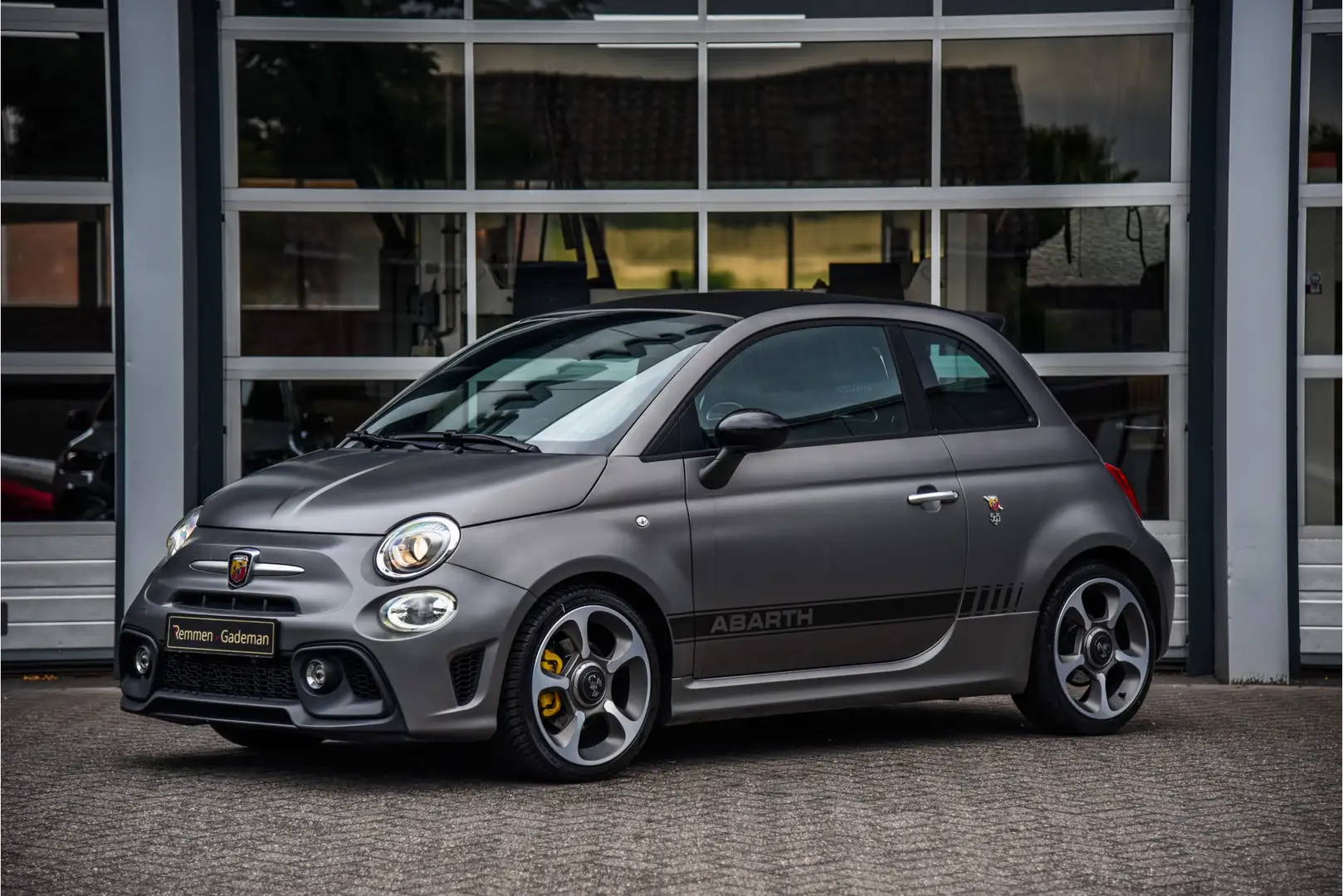 Fiat 500C Abarth 1.4 T-Jet Turismo 70th Anniversary Szürke - 2