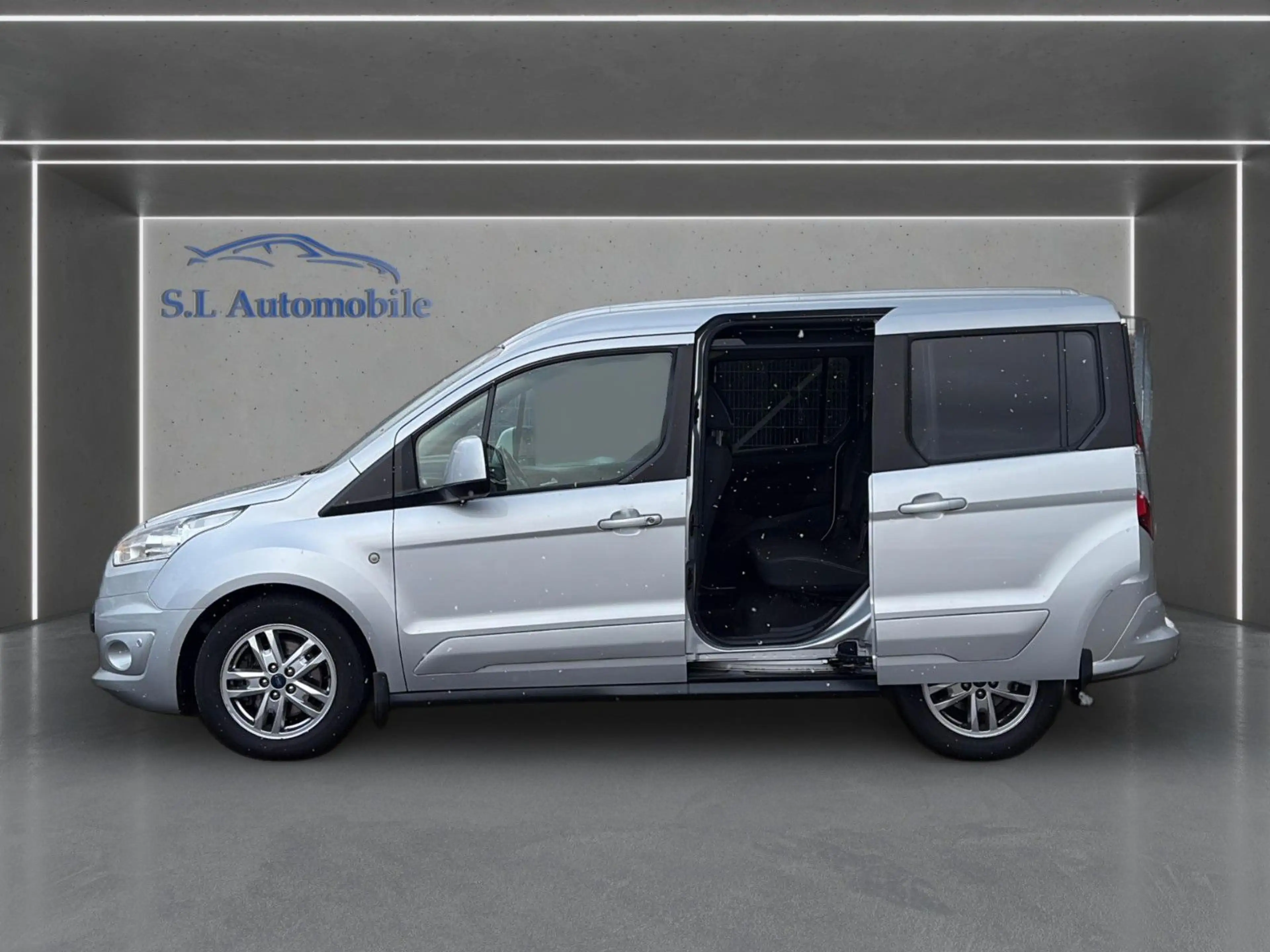 Ford Tourneo Connect Titanium Wagen Nr 096 — photo 6
